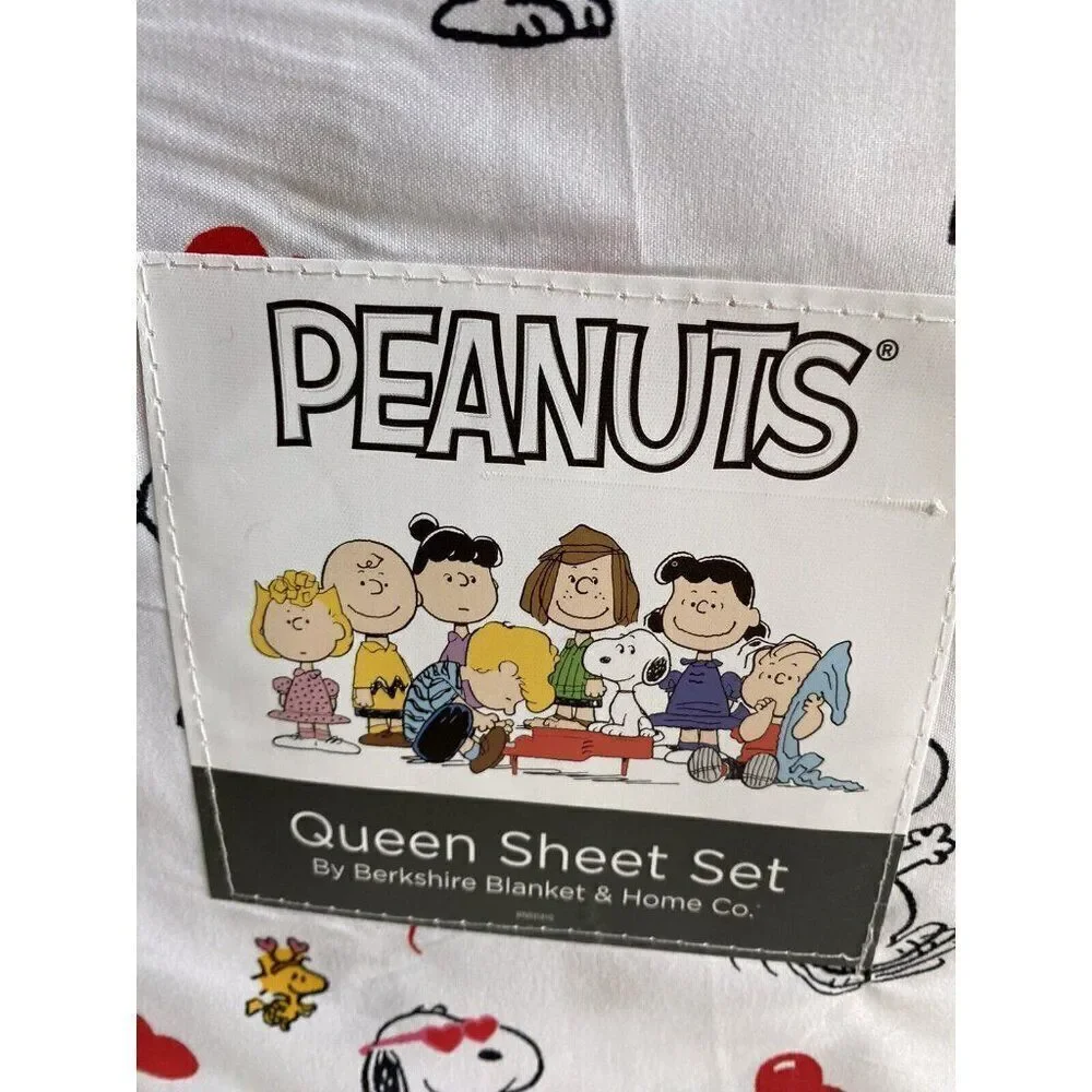 Peanuts Snoopy Woodstock Heart Balloon Valentines QUEEN Size‎ Sheet Set Soft NEW